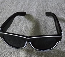 Bicchieri da festa e piombo di