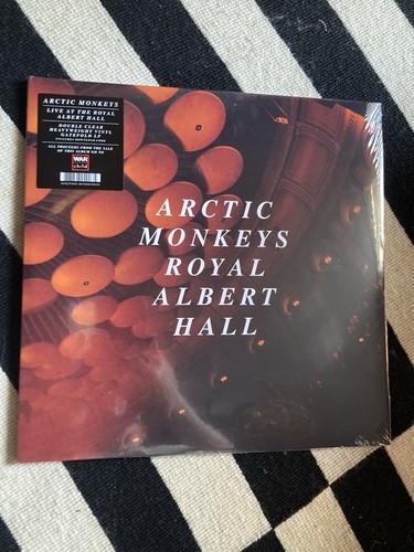 Arctic monkeys royal albert - royal,