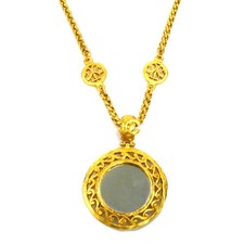 Collana con ciondolo a