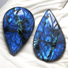 Set 2 pezzi pietre preziose