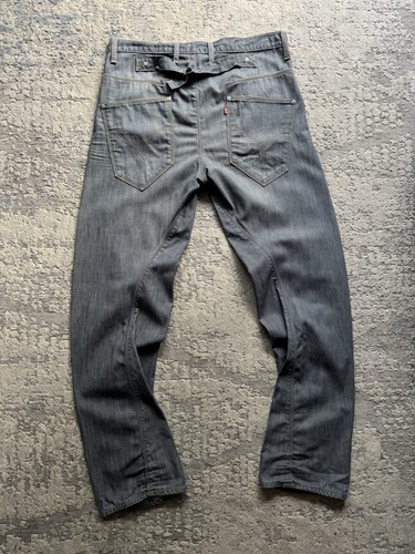 Levis engineered buckle back - levis,