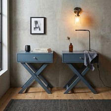 Coppia di Comodini Telford 1
