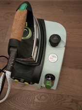 ferro da stiro con caldaia -