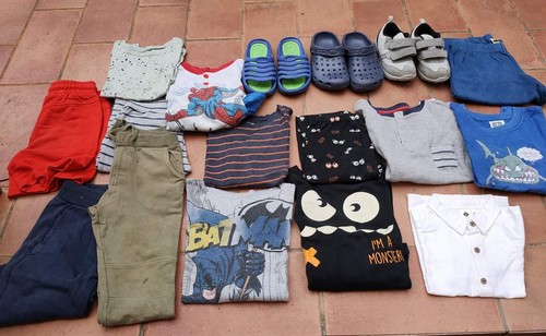 Lotto capi abbigliamento e - 17,