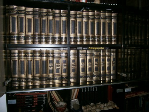 Enciclopedia treccani - enciclopedia,