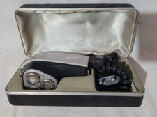 TAGLIABARBA RASOIO ELETTRICO