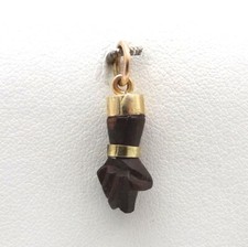 Ciondolo vittoriano oro