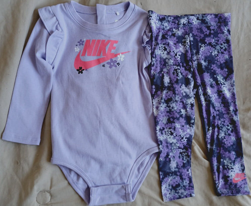 Outfit pantalone nike viola - pantalone,