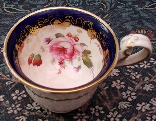 Una prima tazza - , mano