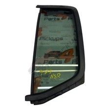 Finestrino posteriore quarto