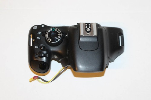 Canon eos 550d - top, cover