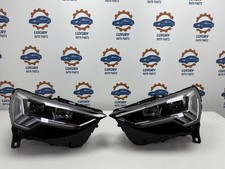 Coppia Fari anteriori Audi Q3