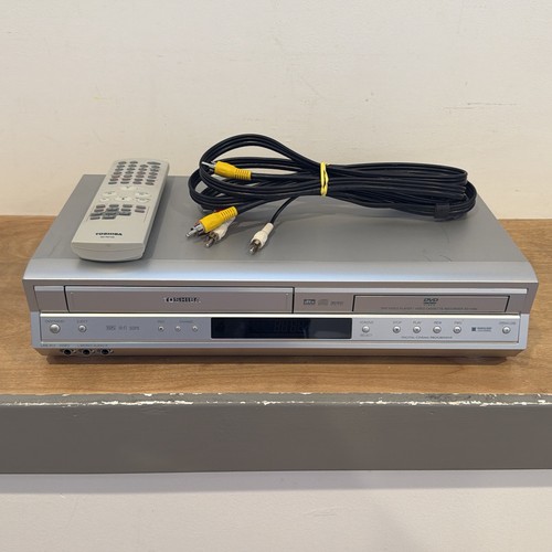 Toshiba v392 dvd vhs vcr - toshiba, dvd/vhs