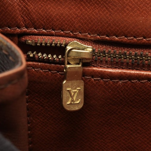 Pochette louis vuitton damier - louis,