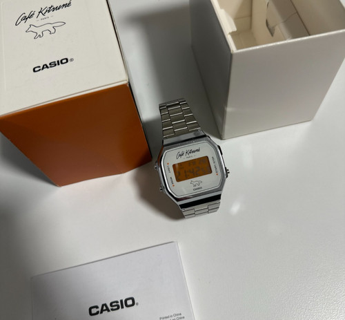 Casio maison kitsune cafe - x,
