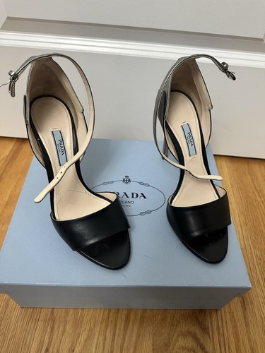 Prada calzature donna heels - prada,