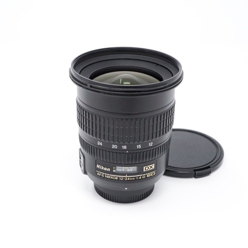 Nikon zoom nikkor - af-s, dx