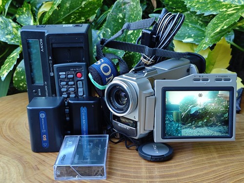 Videocamera sony dcr trv10 - videocamera,