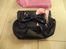 borsa pochette marca Camomilla