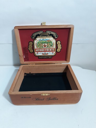 Scatola portasigari legno - in,