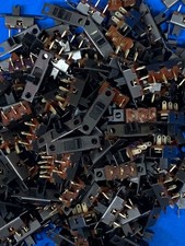 Numero 5 Interruttori deviatori  slitta 3 poli SPDT 2P.  pannello modellismo PCB