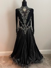 Abito da competizione nero