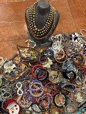 LOTTO 350 COLLANA ORECCHINI BRACCIALE VINTAGE MODERNO INDOSSABILE OROLOGIO COMPATTO 12 LIBBRE