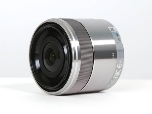 Sony 30mm 5 macro - e,