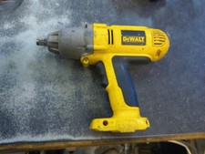 Avvitatore a percussione