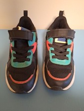 Scarpa PUMA Bimbo usata Taglia 34