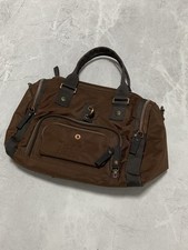 George Gina & Lucy The Box