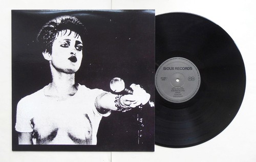 Siouxsie the banshees love - banshees,