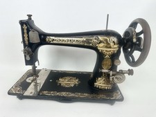 Antica macchina da cucire