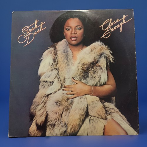 Sarah dash close - sarah,