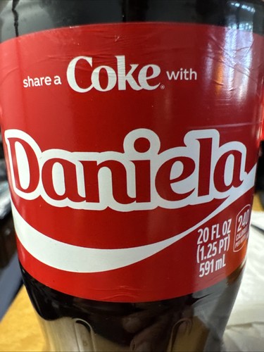 Share coca cola con daniela - cola,