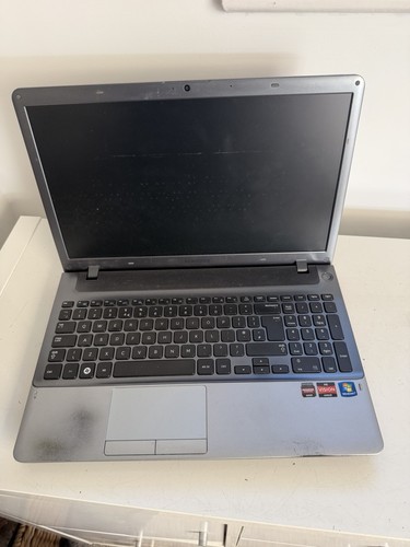 Portatile samsung 355v non - portatile,