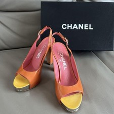 Sandali Chanel tacco alto