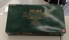 Bandai 1/60 Pg Ms-06F Zakuii Produzione di Massa Zaku Ii Gundam