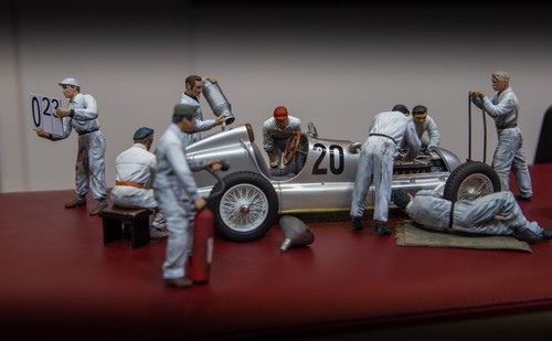 Boxencrew pezzi tuta - 1/18,