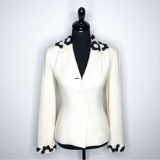 Blazer Peggy Jennings crema