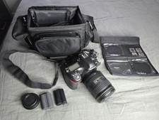Nikon D850 DSLR e obiettivo 24-120 mm, borsa fotocamera, 2 batterie, 4170 otturatori
