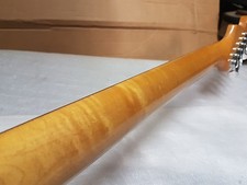 SQUIER by FENDER STRATOCASTER