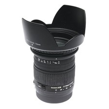 Sigma 17-70 mm/2,8-4,5 DC