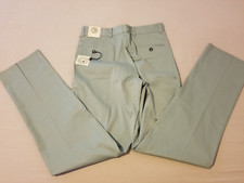 Pantalone uomo nuovo