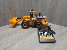 Nuovo trattore caricatore