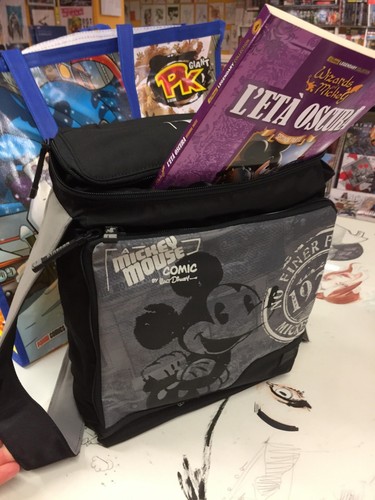 Disney intimate holder - disney,