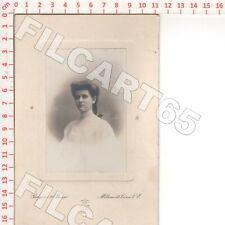 C7027 MILANO 1907 FOTO STUDIO RAGAZZA MEZZO BUSTO APPLICATA SU CARTONE RIGIDO