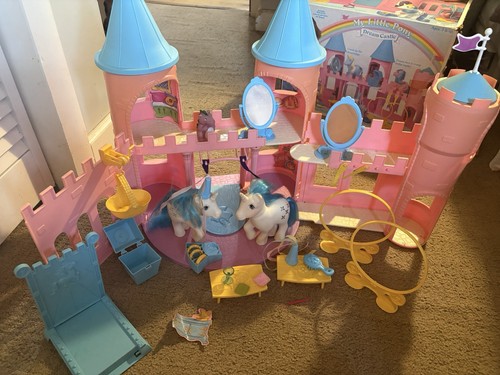 Little pony dream castle - pony,