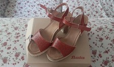 Scarpa Donna Aperta con Tacco e Laccio