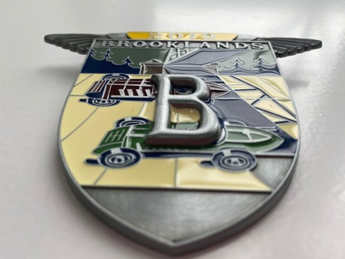 Distintivo griglia auto